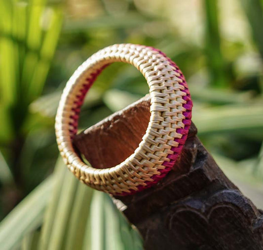 Bangles Ivory Gold